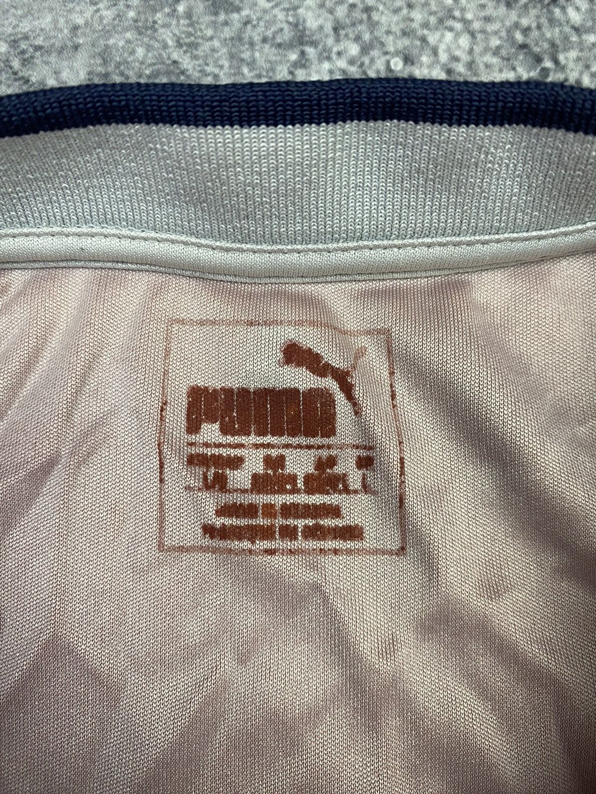 Puma × Vintage Puma Arsenal Fly Emirates Soccer Jersey Size US L / EU 52-54 / 3 - 15 Thumbnail