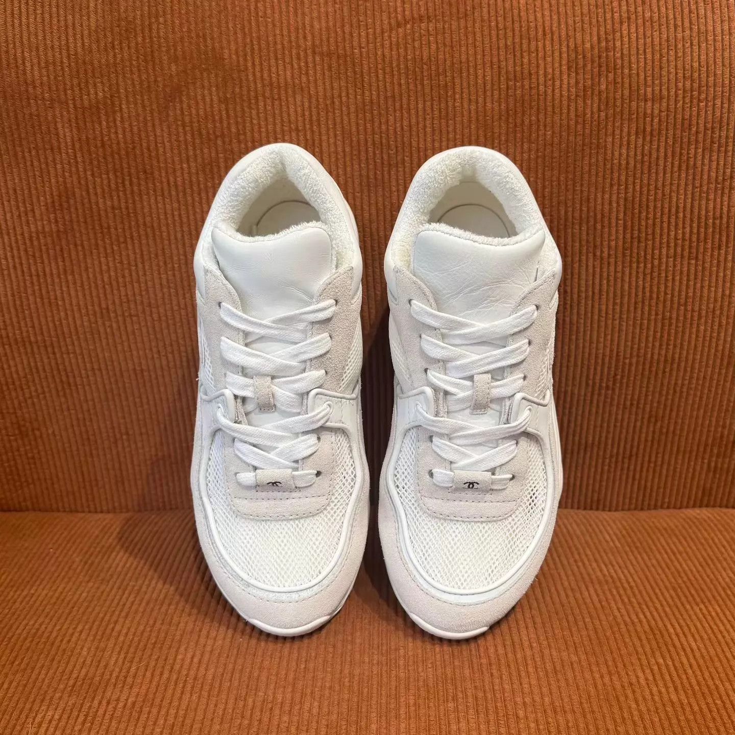 Chanel Chanel CC Logo Mesh Sneakers Nude Pink 37 Size US 6.5 / IT 36.5 - 4 Thumbnail