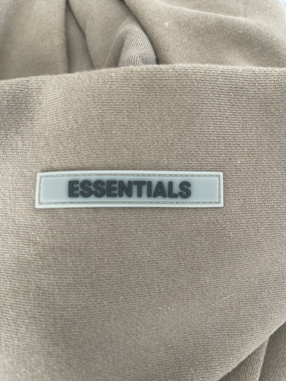 Fear of God Fear of God Essentials Pullover Hoodie Applique Logo Tuape Size US XS / EU 42 / 0 - 7 Thumbnail