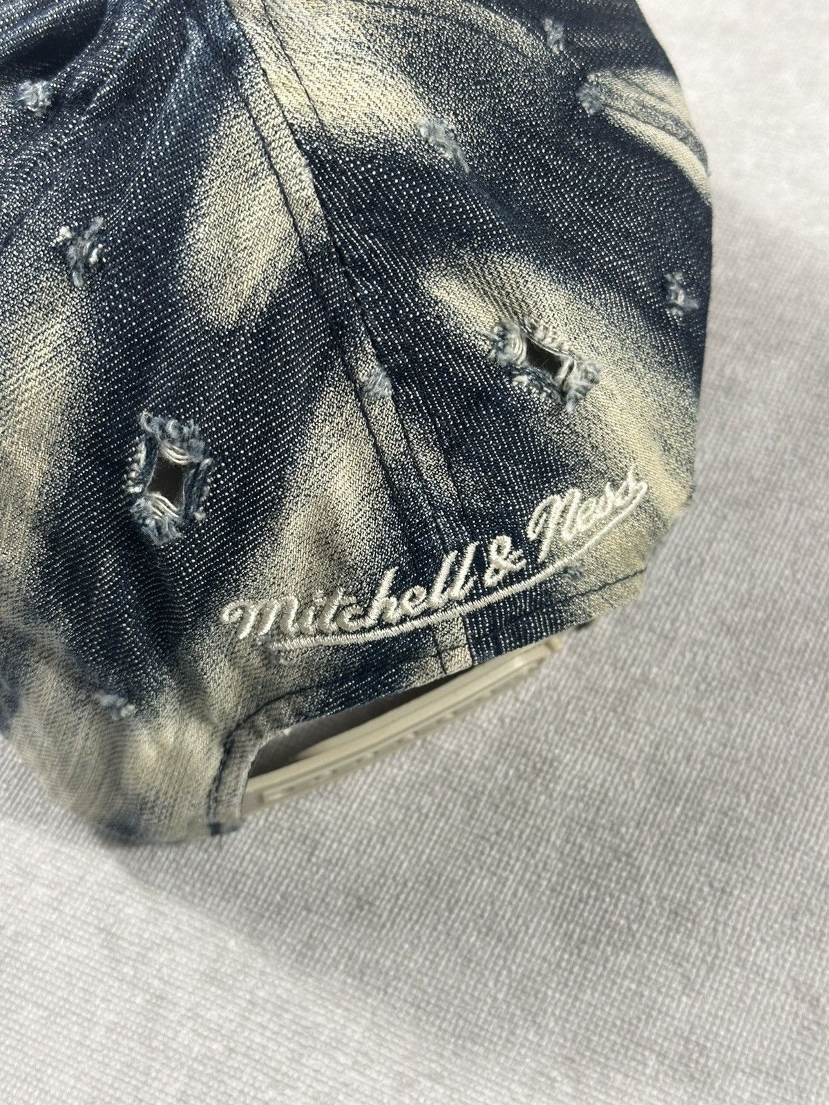 Mitchell & Ness Mitchell & Ness NBA Chicago Bulls Denim Snapback Cap Size ONE SIZE - 4 Thumbnail