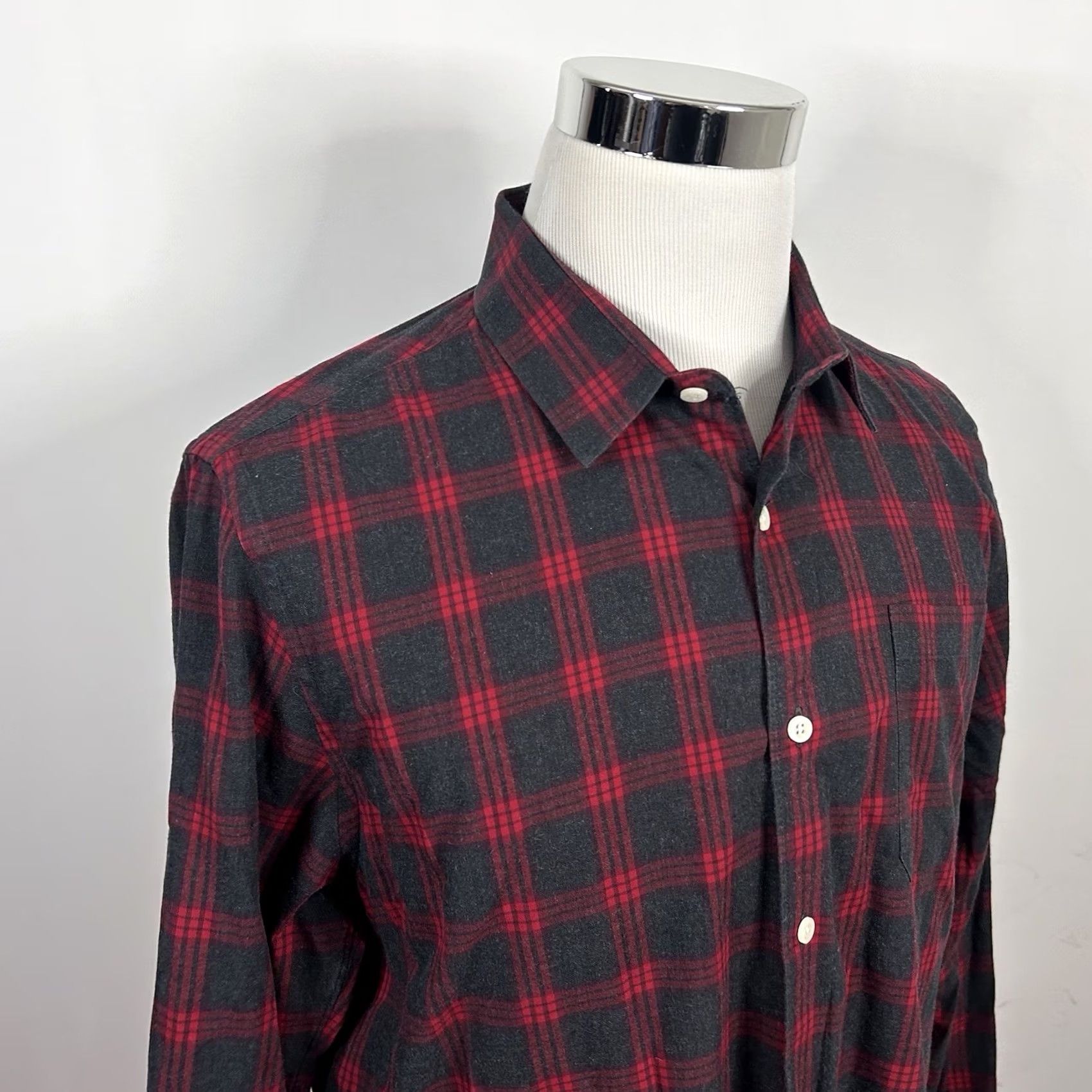 Vintage 7 Diamonds Large Casual Shirt Button-Front 100% Cotton Red Plaid Dark Gray Men's Long Sleeve Front-Button Shirt Size US L / EU 52-54 / 3 - 2 Thumbnail