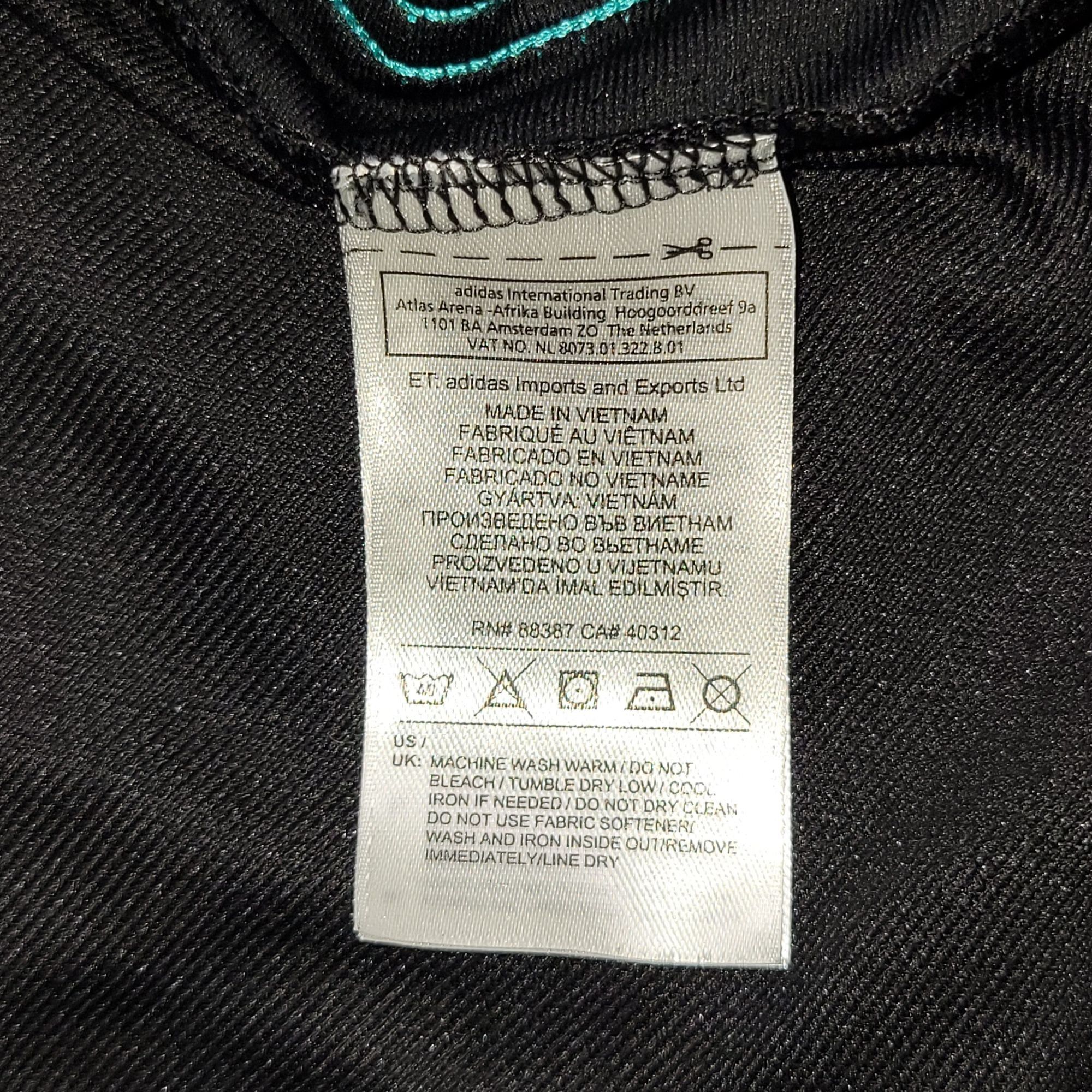 Adidas Ronaldo Real Madrid 2017 2018 UEFA Away Soccer Jersey M Size US M / EU 48-50 / 2 - 8 Thumbnail