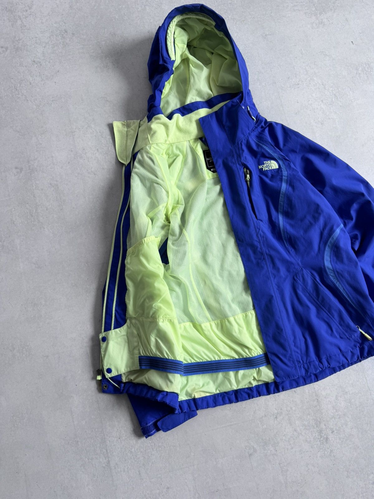 The North Face The North Face HyVent Women’s Jacket + Micro Puffer Jacket Size US S / EU 44-46 / 1 - 6 Thumbnail