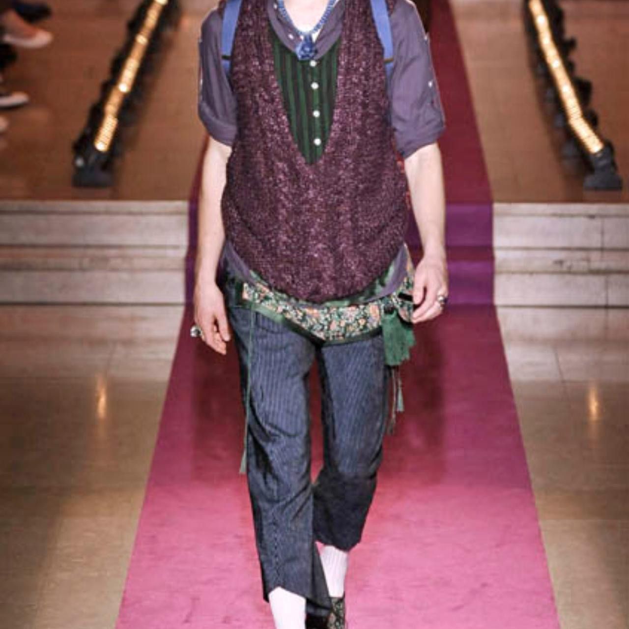 Number (N)ine spring summer 2009 Midnight Blue Corduroy Cropped Pants Size US 32 / EU 48 - 8 Thumbnail