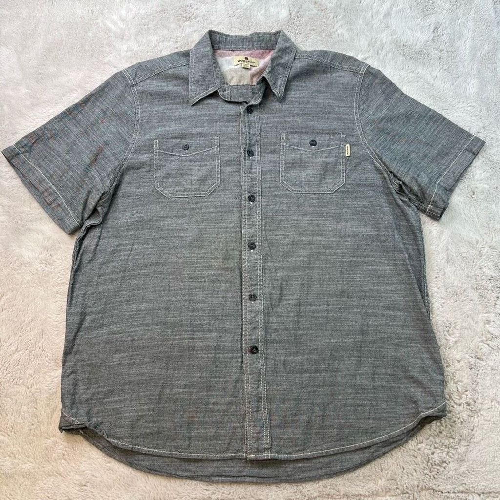 Woolrich Woolen Mills Woolrich Shirt Mens XL Button Up Pockets Textured Chambray Size US XL / EU 56 / 4 - 1 Thumbnail