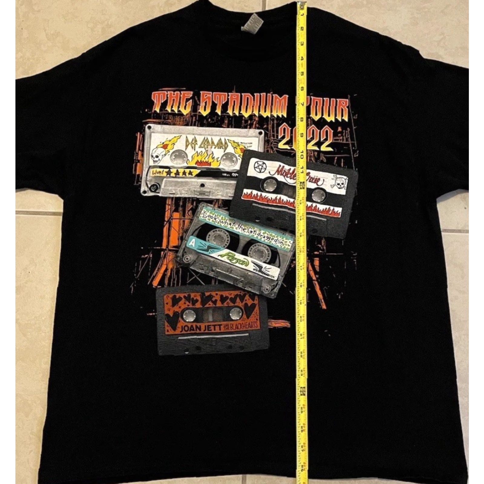 Vintage Motley Crue Def Leppard Poison Stadium Tour shirt XL Black 80s 90s Rock Punk Metal Concert Vintage Size US XL / EU 56 / 4 - 7 Thumbnail