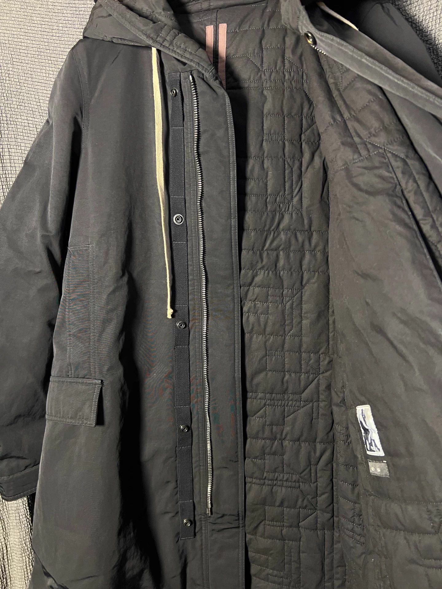 Rick Owens Rick Owens 16fw Nylon Fish Tail Coat S Size US S / EU 44-46 / 1 - 7 Thumbnail