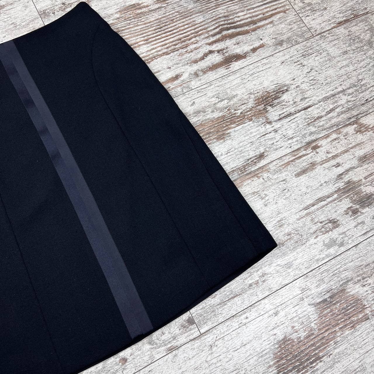 Chanel × Vintage Black Women skirt Chanel Size 36 Wool Size 26" / US 2 / IT 38 - 5 Thumbnail