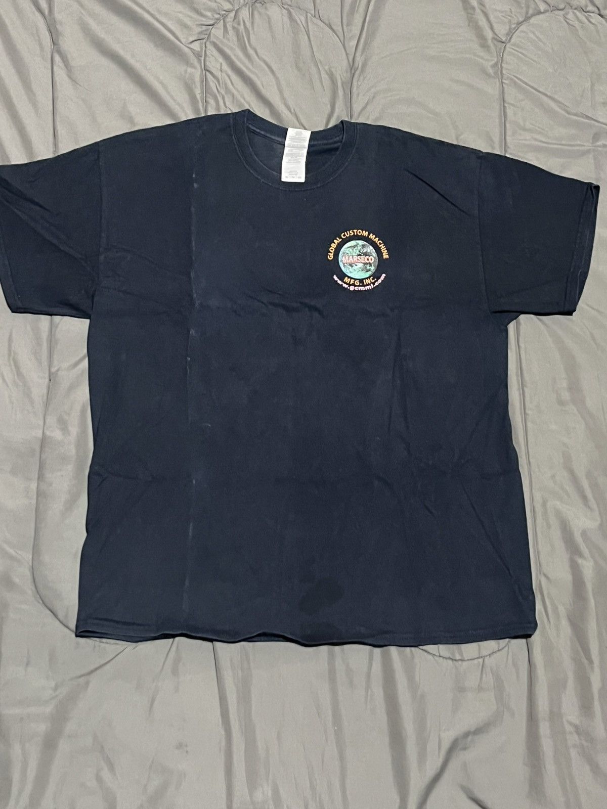 Gildan Black Manufacturing Company Tee Size US XL / EU 56 / 4 - 2 Thumbnail