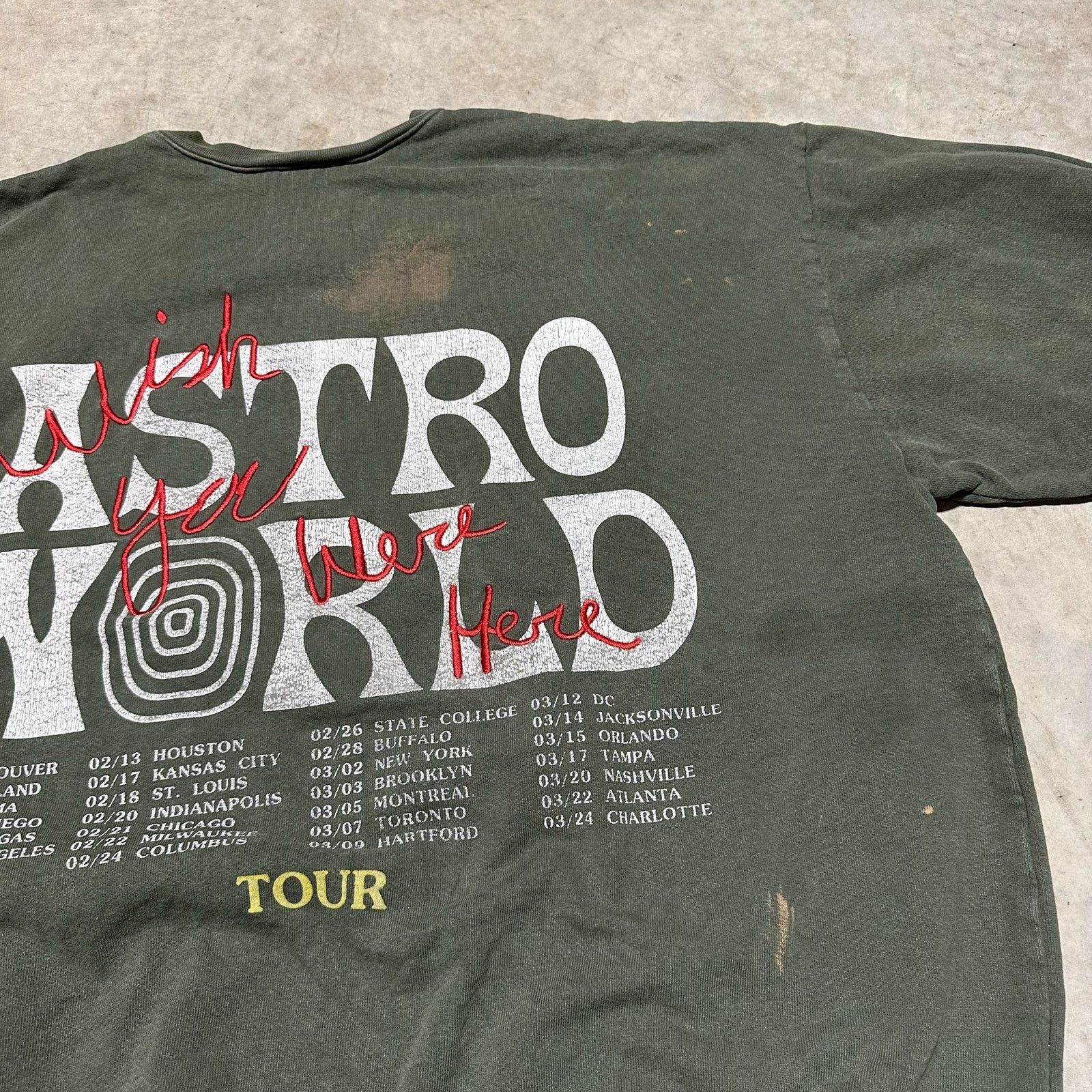Travis Scott Travis Scott Astro World Teddy Bear Crewneck size XXL in Men Size US XXL / EU 58 / 5 - 6 Thumbnail