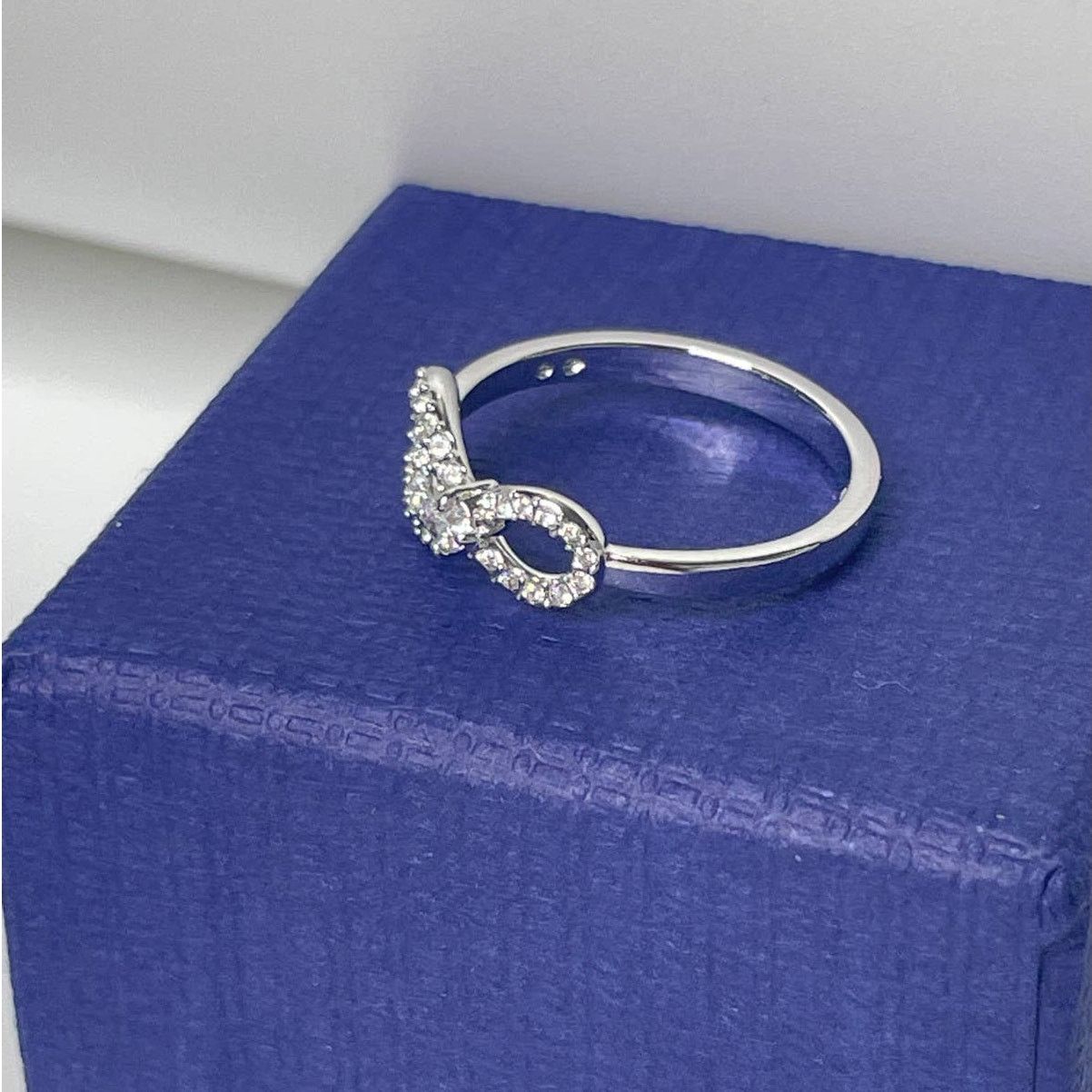 Swarovski Swarovski Infinity ring Infinity Rhodium plated size 50 / 5 Size ONE SIZE - 4 Thumbnail
