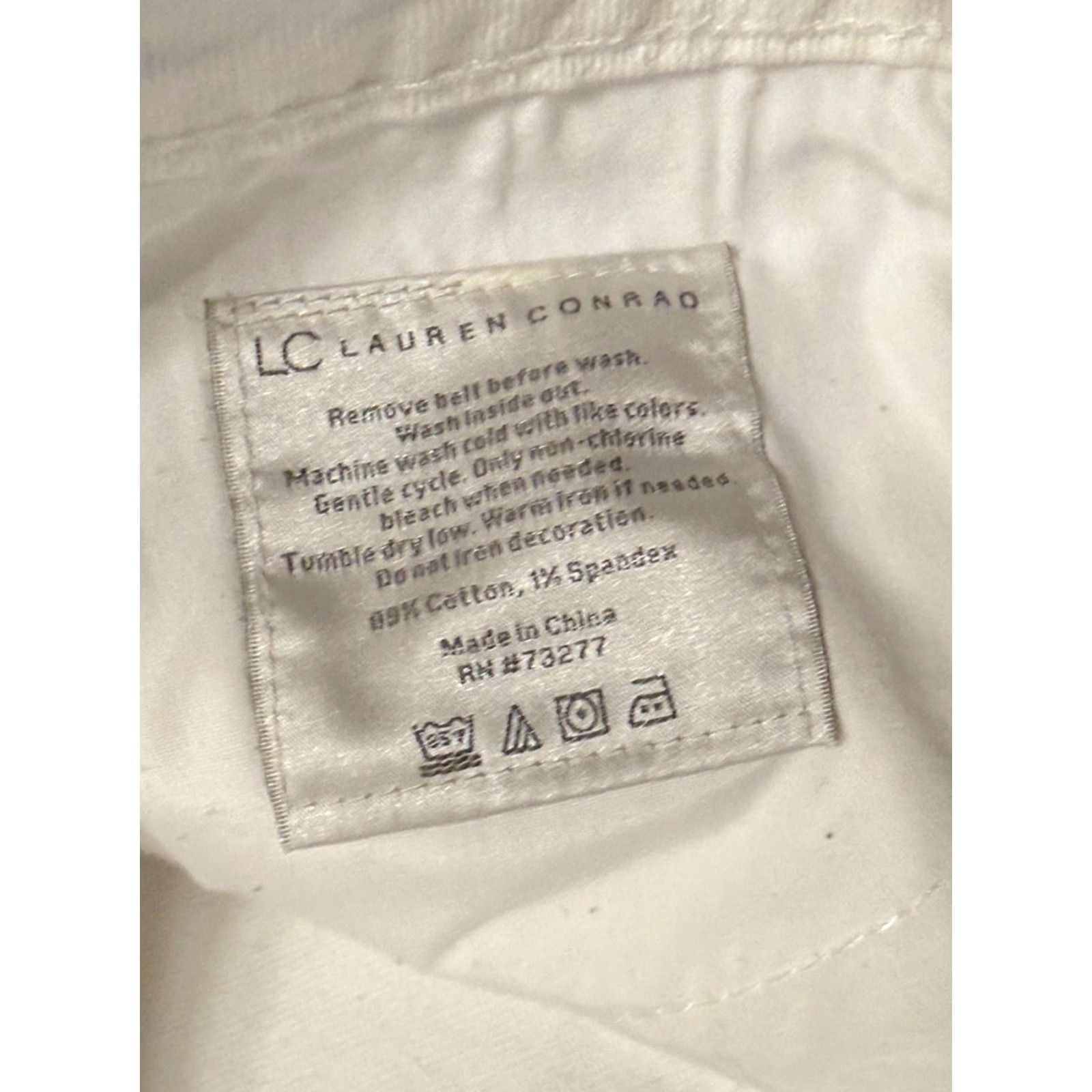 Vintage Lauren Conrad Jean Shorts Women’s Size 8 White Casual Shorts Denim LC Lauren Conrad Regular 6.5 Inseam Vintage No Size 30" / US 8 / IT 44 - 6 Thumbnail
