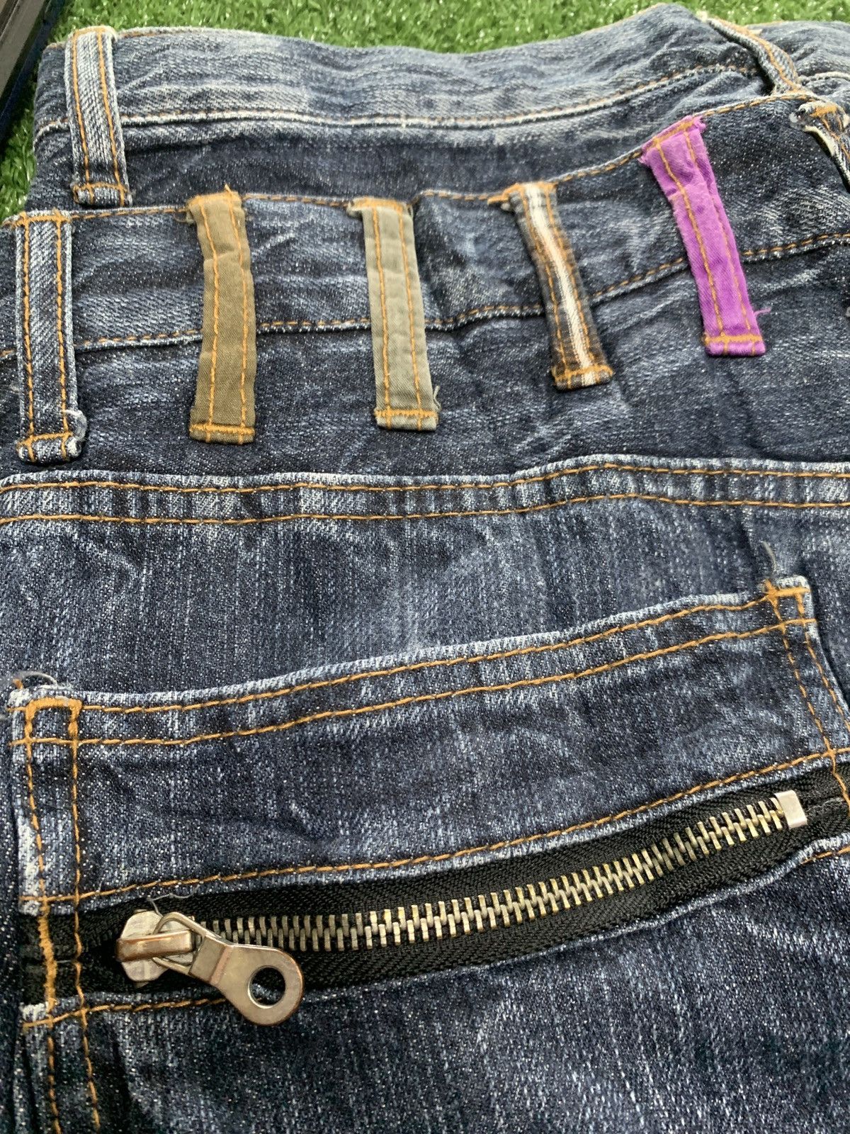 Japanese Brand Double waist sirmione nice faded. Size US 30 / EU 46 - 4 Thumbnail