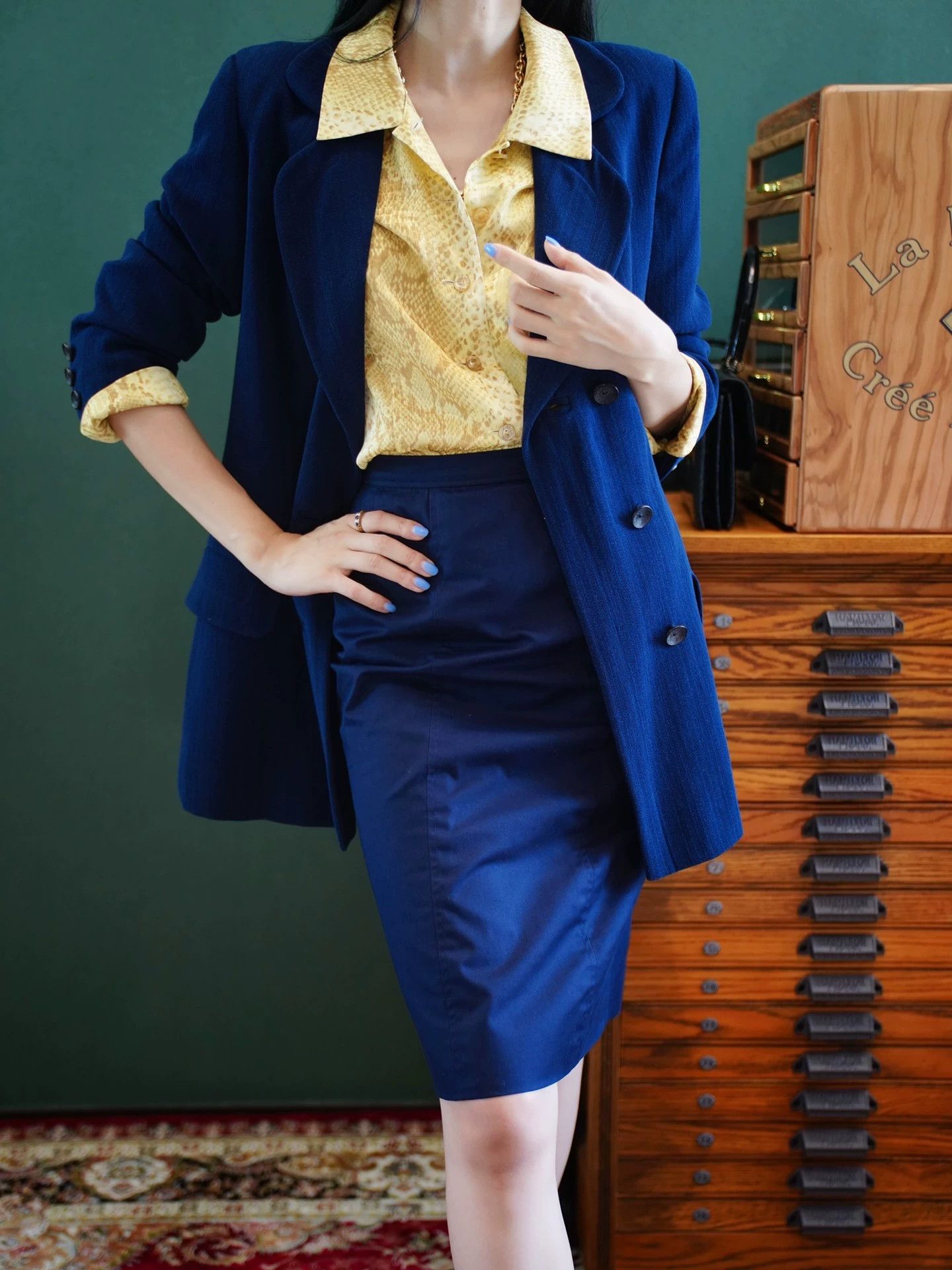 Vintage Vintage Golden Python Print Shirt L Size L / US 10 / IT 46 - 8 Thumbnail