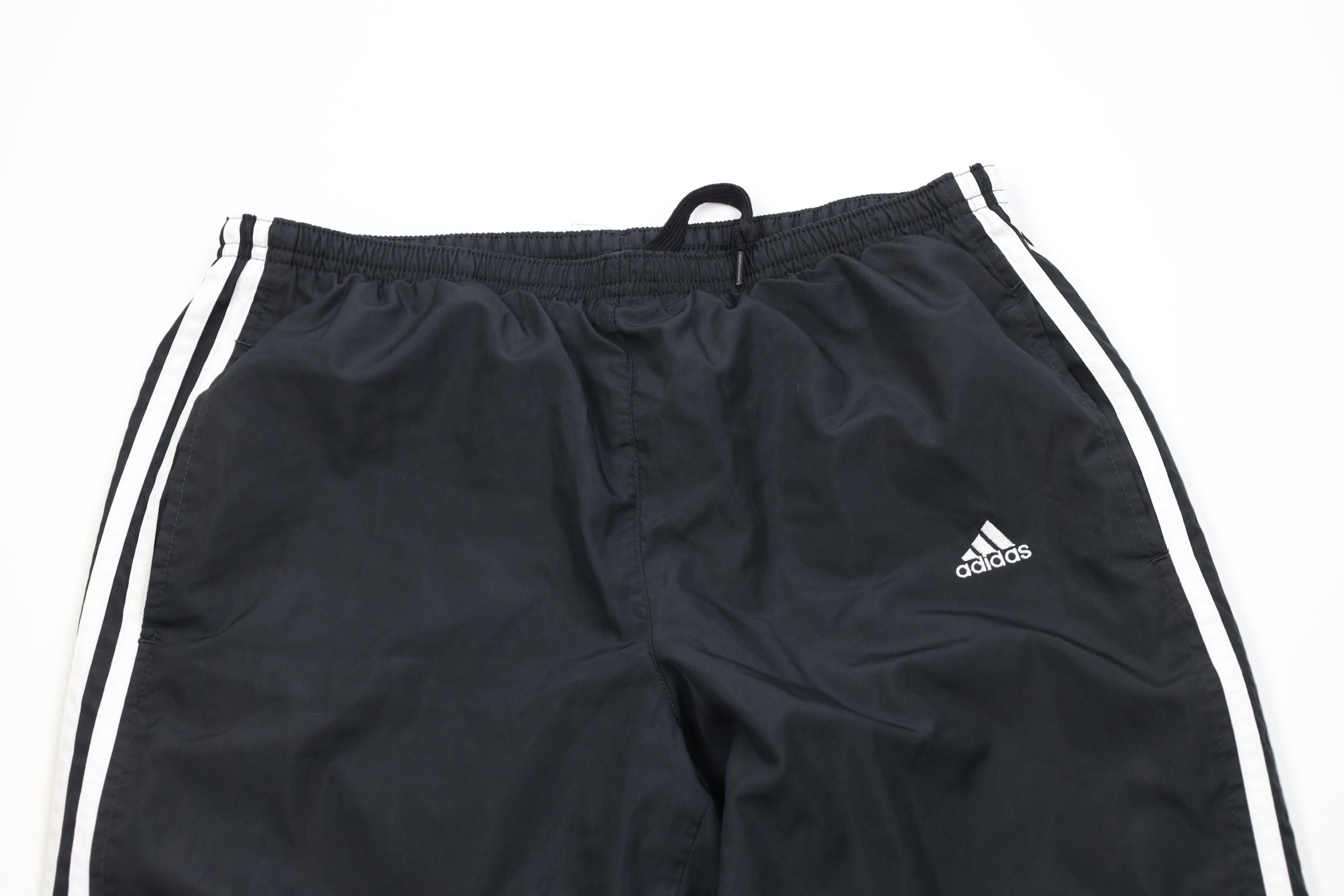 Adidas Vintage Y2K 2006 Adidas Lined Windbreaker Pants Black Size US 34 / EU 50 - 2 Thumbnail