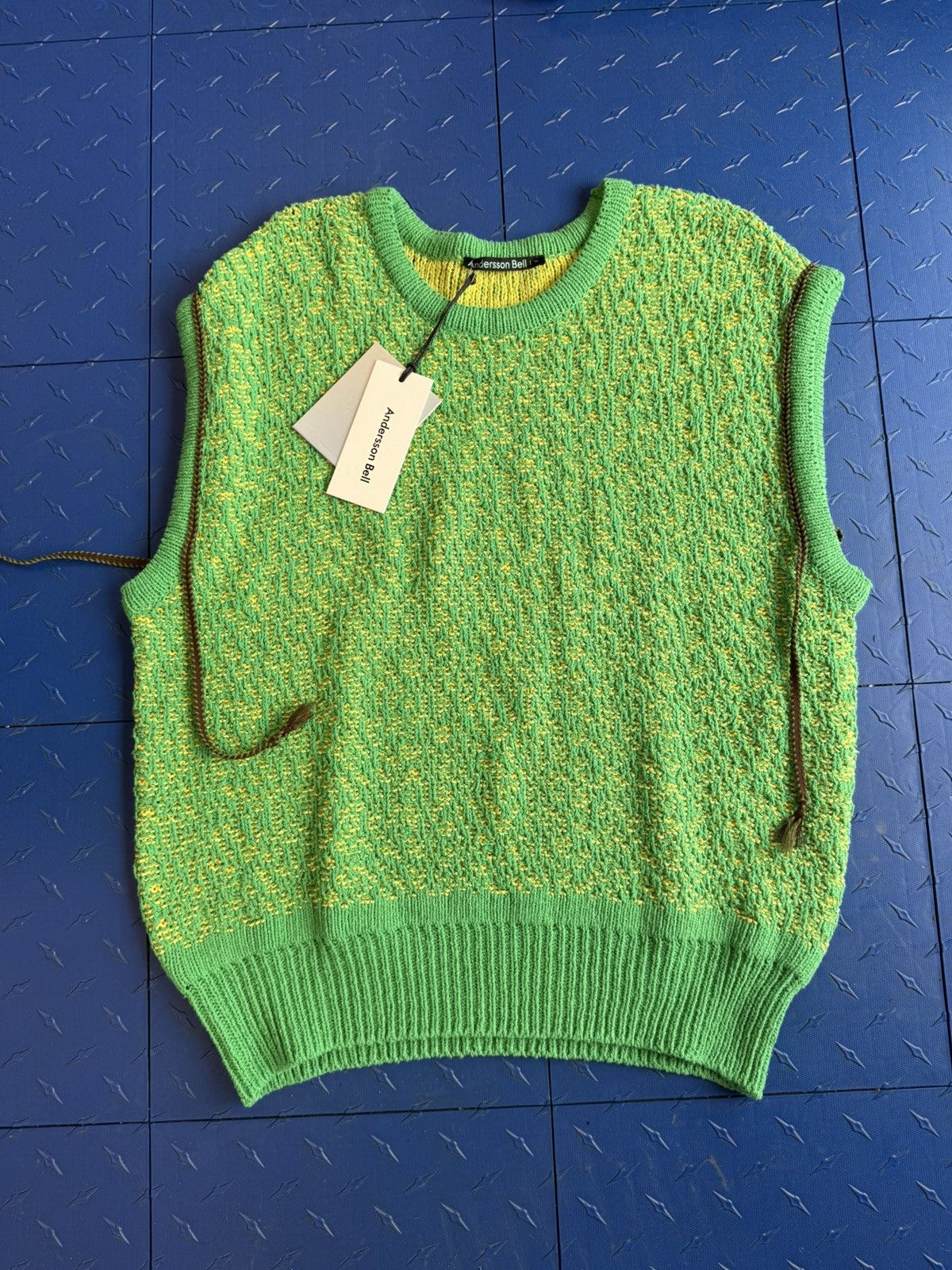トップス ANDERSSON BELL * SUSTAINABLE KNIT VEST Andersson Bell - Meadow Mohair Vest | HBX - Globally Curated