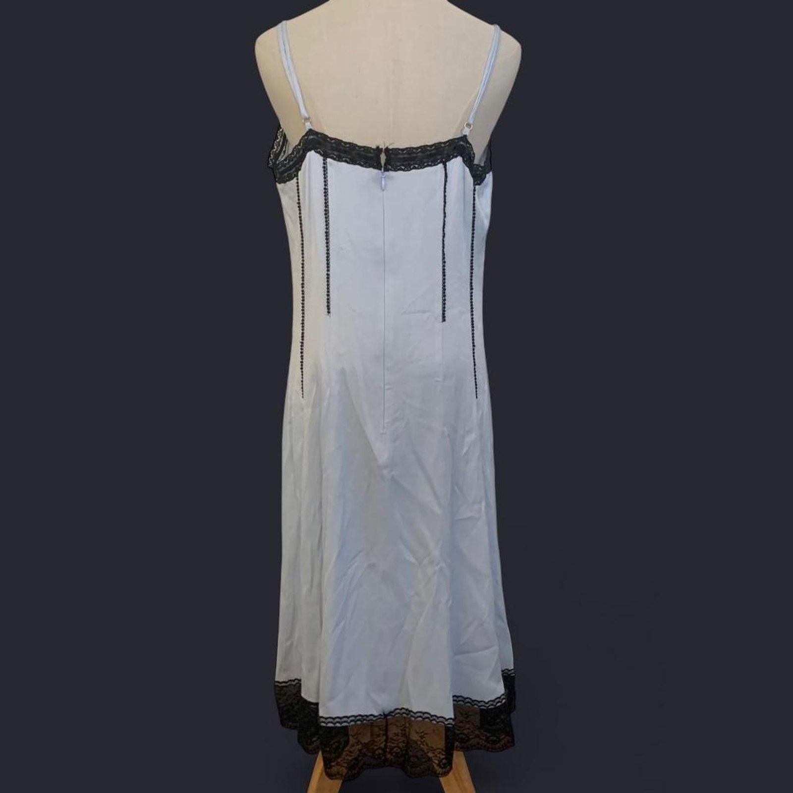 Anthropologie NWT Anthropologie V-Neck Lace Trim Slip Dress Size XL / US 12-14 / IT 48-50 - 4 Thumbnail