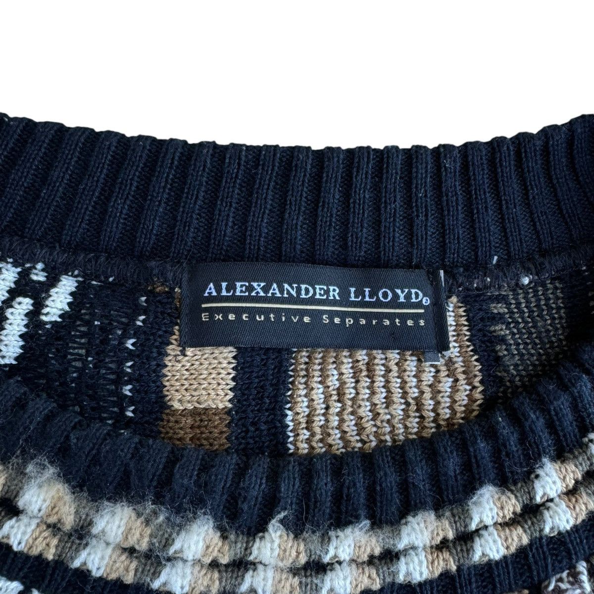 Coogi × Japanese Brand × Vintage Alexander Lloyd Coogi Style 3D Cable Knit Sweater Pullover Size US XL / EU 56 / 4 - 10 Thumbnail