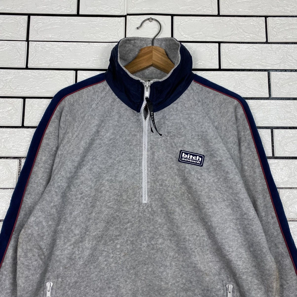 Japanese Brand Half Zipper Sweatshirt Bitch Skateboards Big Logo Size US L / EU 52-54 / 3 - 4 Thumbnail
