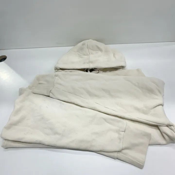 Gucci Gucci Gucci Logo Print Hoodie for Men -2506 Size US M / EU 48-50 / 2 - 3 Thumbnail