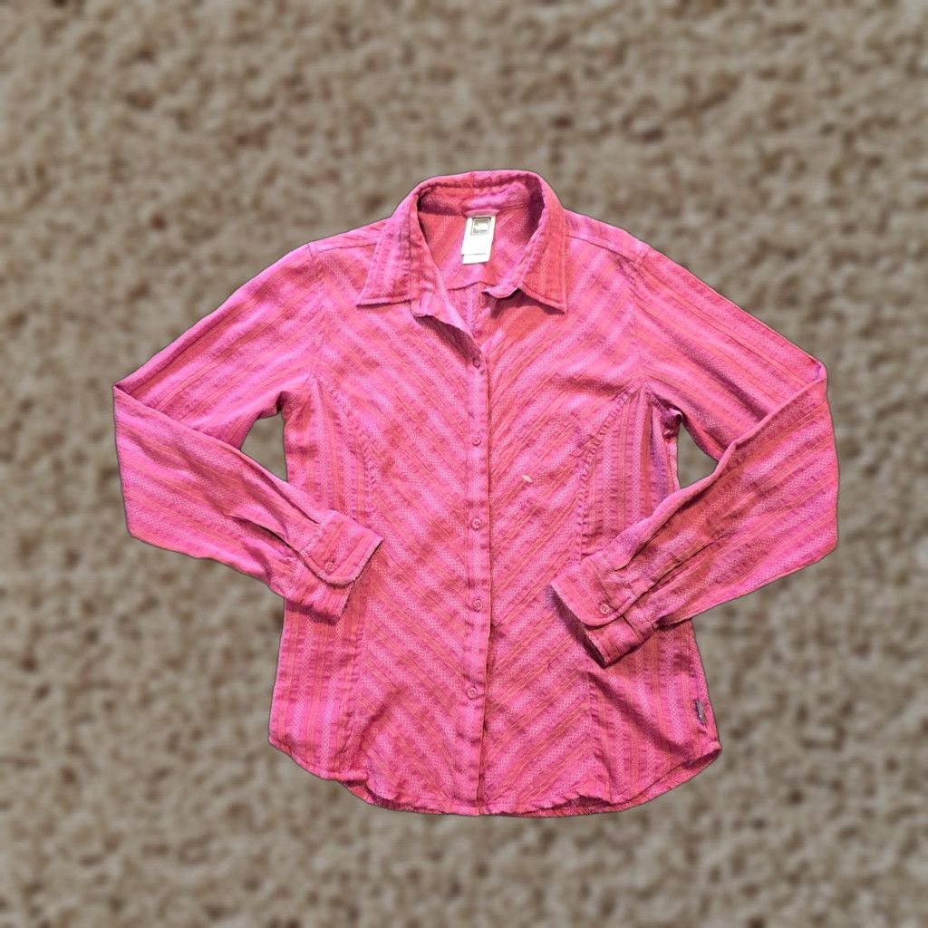 The North Face The North Face Top Womens Size Small Pink Embroidered Button Down Casual Outdoors Shirt Size S / US 4 / IT 40 - 1 Thumbnail