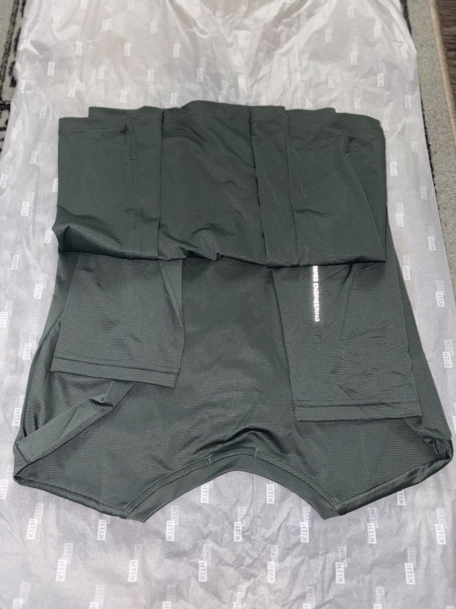 Kith × On Kith x On Core Long Sleeve Tee Olive Size US L / EU 52-54 / 3 - 5 Thumbnail