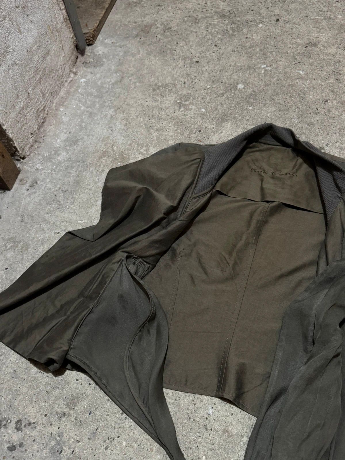 Rick Owens S/S 04 Rick owens silk vest Size M / US 6-8 / IT 42-44 - 11 Thumbnail