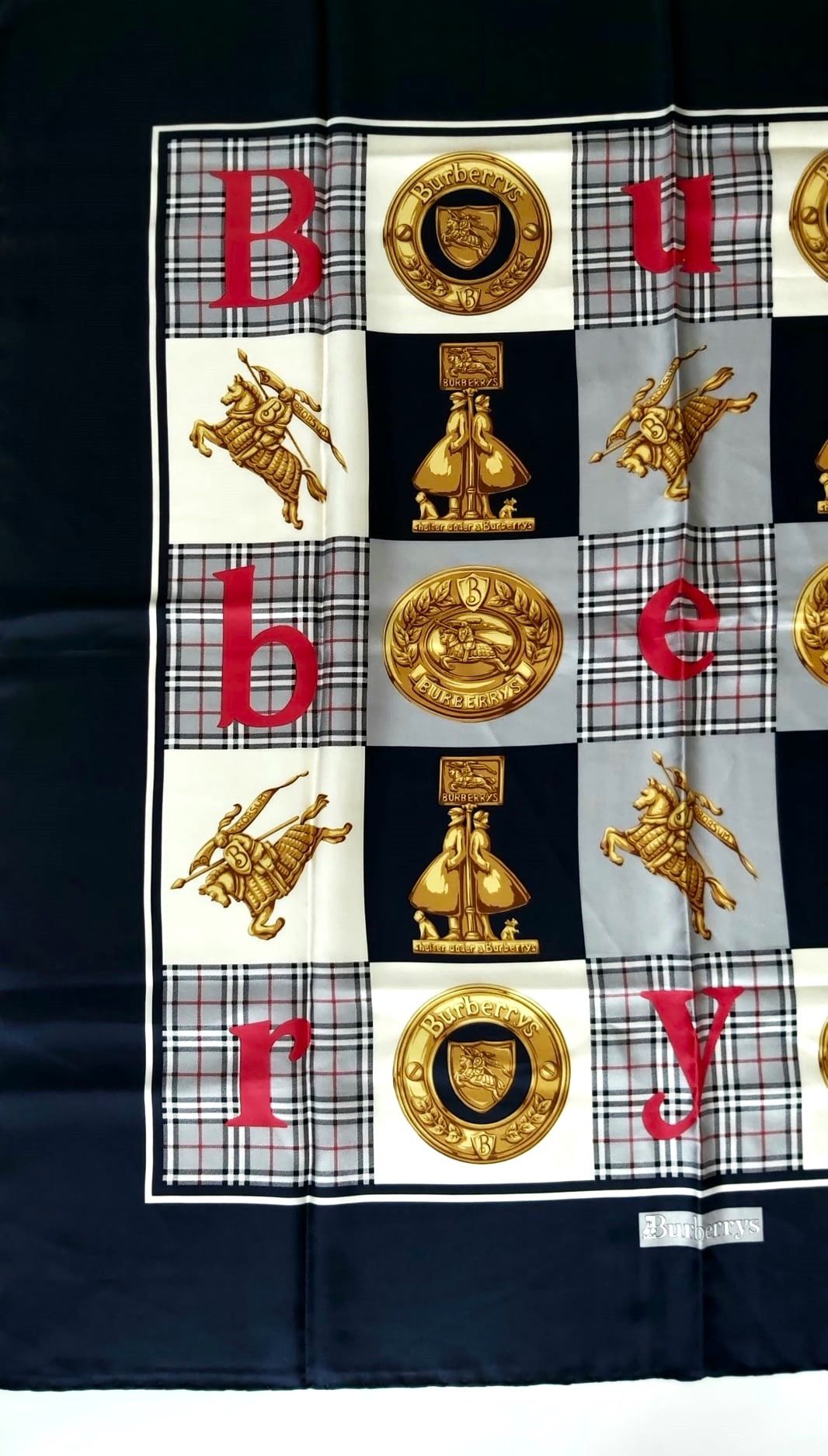 Burberry × Vintage Burberry's silk scarf Size ONE SIZE - 4 Thumbnail
