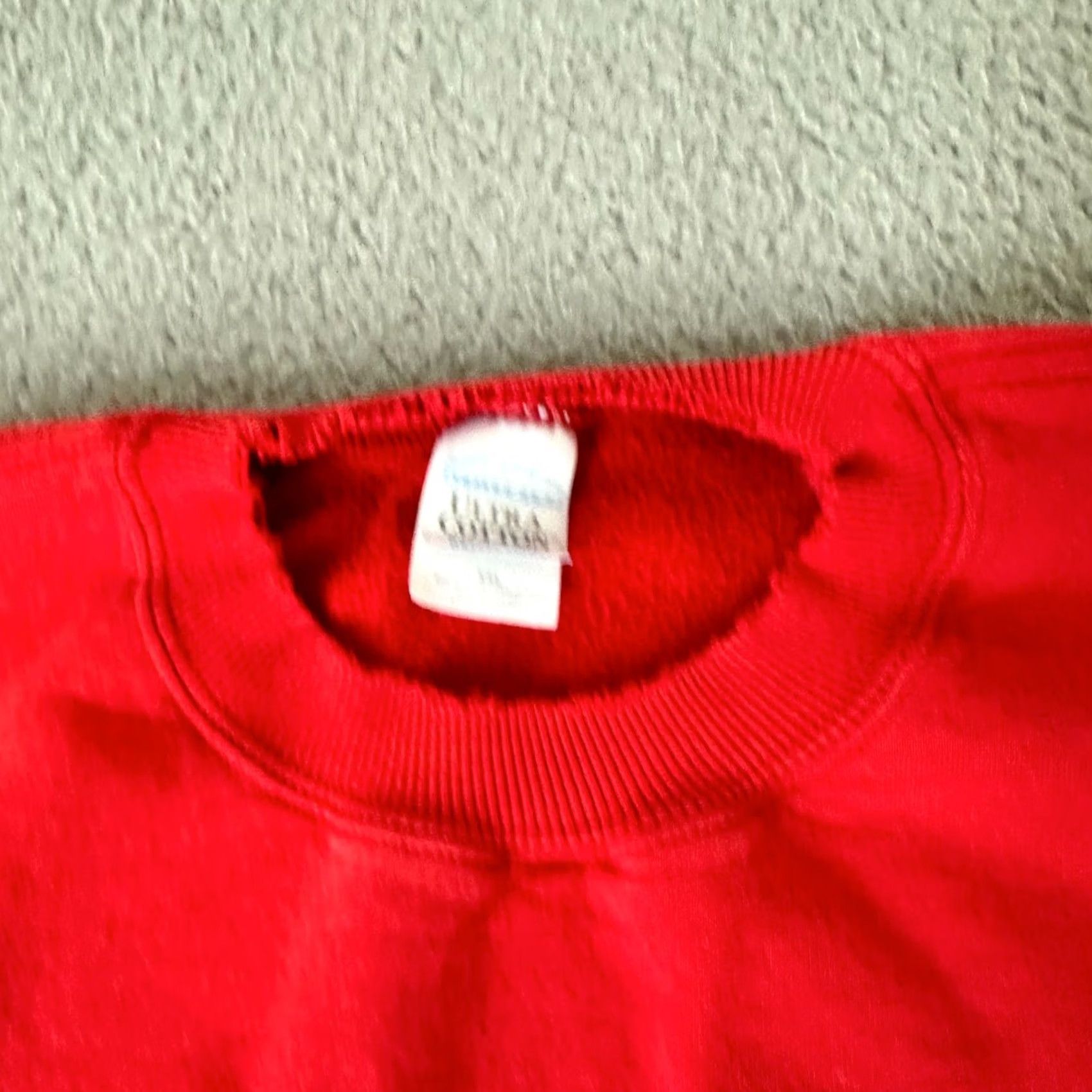 Vintage VINTAGE Football Sweatshirt Mens 2XL Red Bear Roaring Adult Pullover School Size US XXL / EU 58 / 5 - 7 Thumbnail