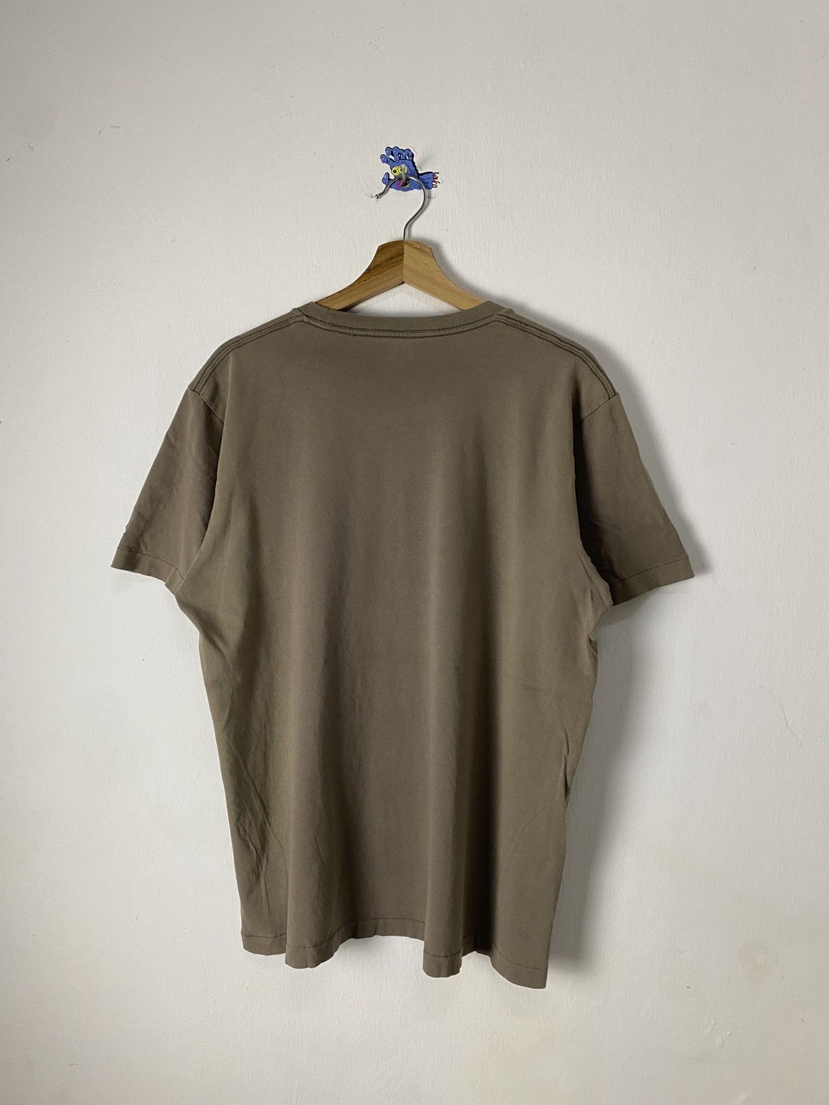 Kaws × Uniqlo OG Uniqlo Kaws Tee Size US XL / EU 56 / 4 - 7 Thumbnail
