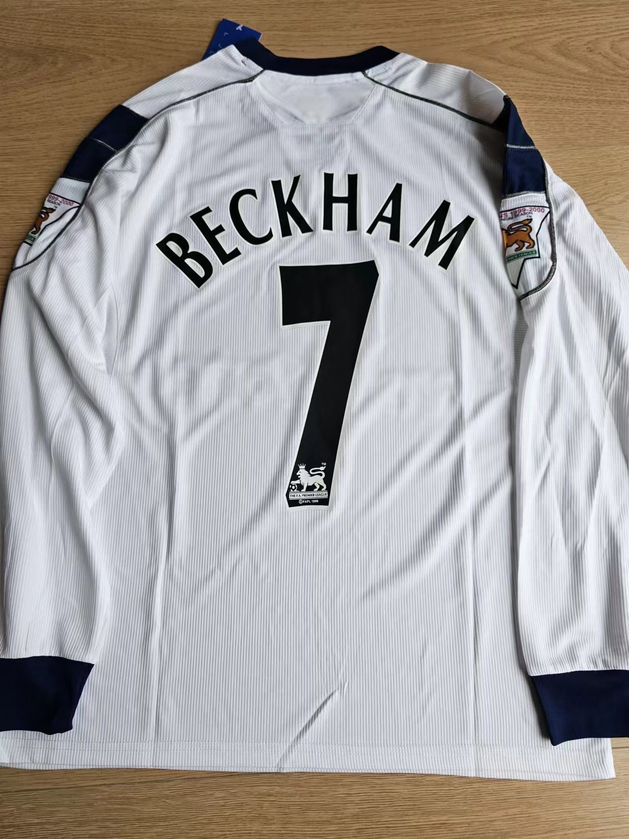 Other 1999 2000 Man United 7 Beckham Jersey Away Size US L / EU 52-54 / 3 - 1 Thumbnail