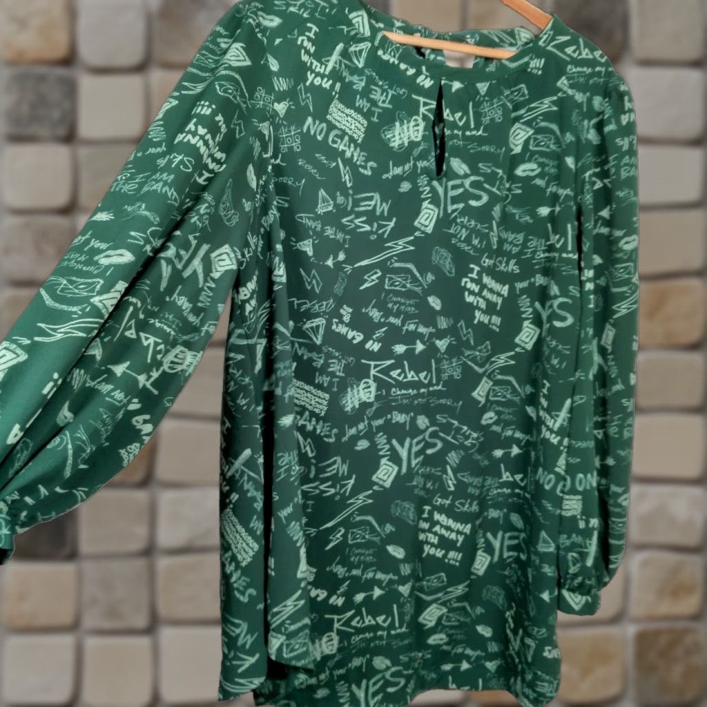 Melissa Melissa McCartney Seven Shirt Blouse Plus Size 2X Green Graffiti Long Sleeve Top Size XXL / US 16-18 / IT 52-54 - 1 Thumbnail