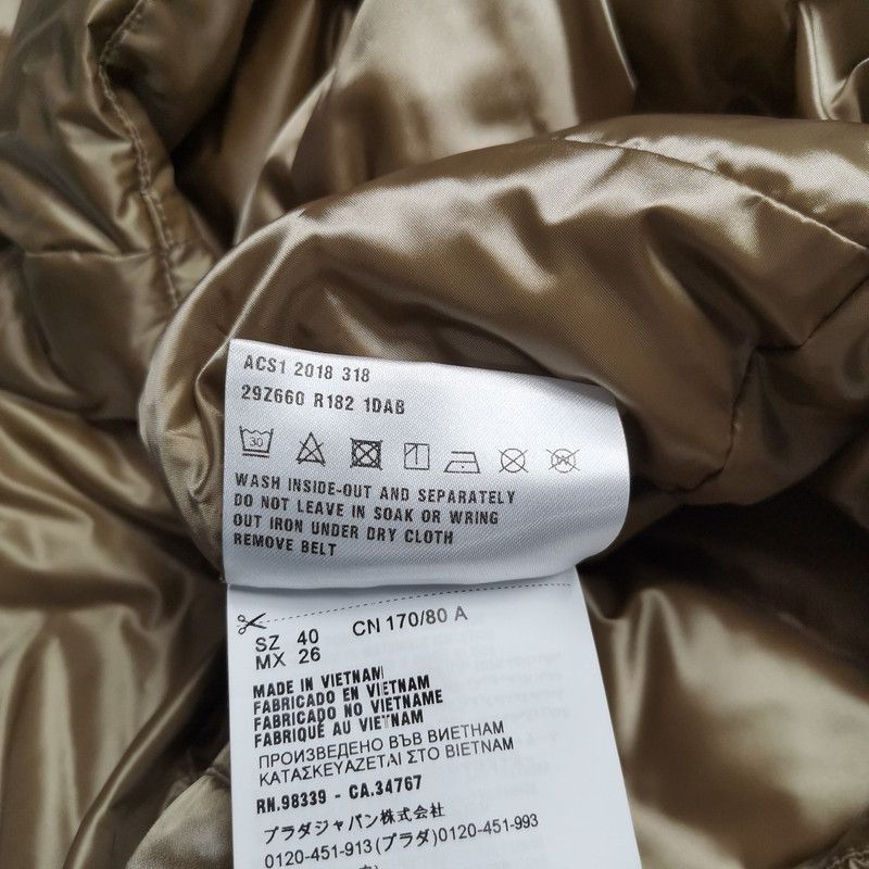 Prada Prada Long Sleeve Puffer Coat in Solid Color-2506 Size US S / EU 44-46 / 1 - 5 Thumbnail
