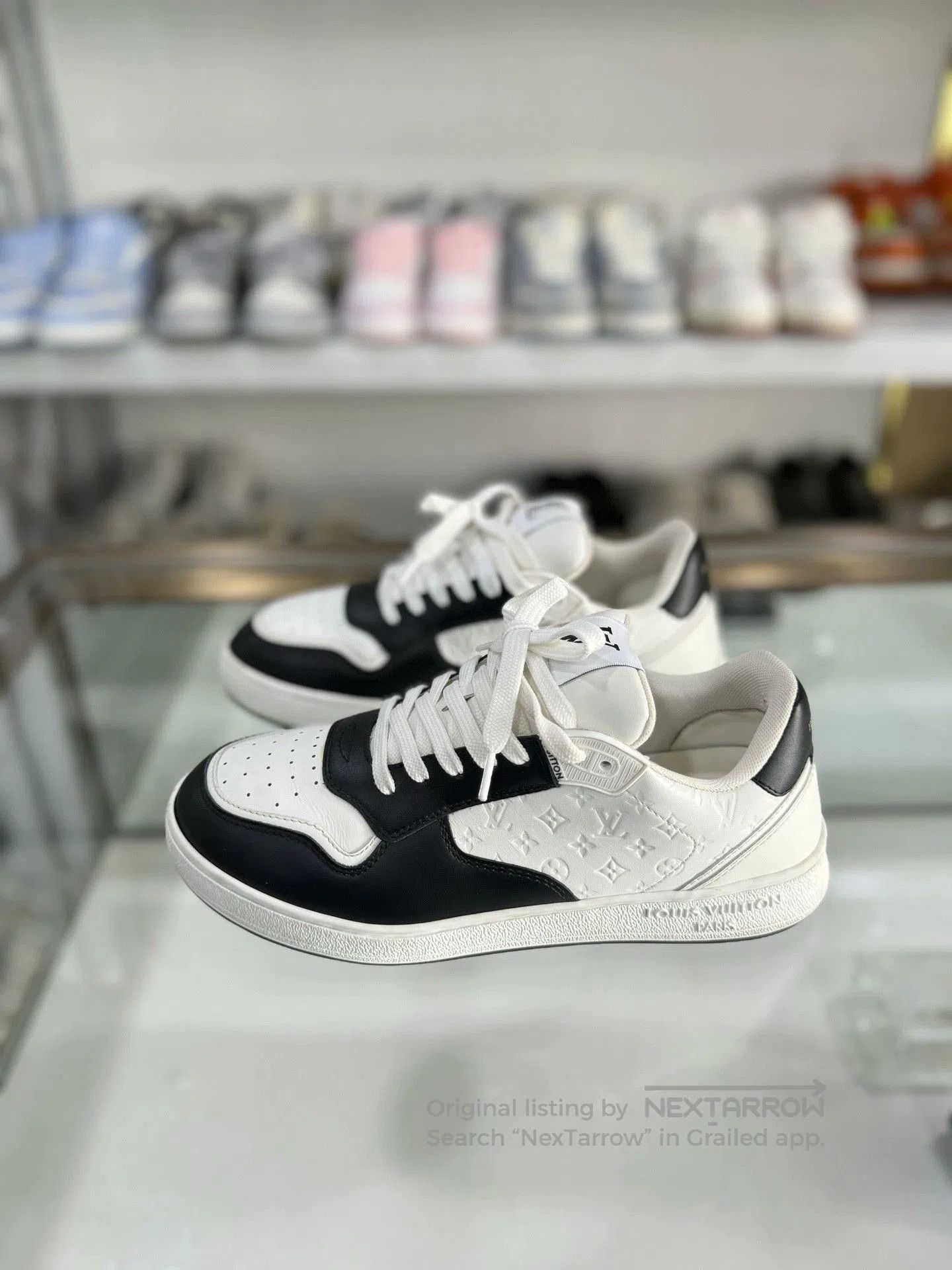 Louis Vuitton Louis Vuitton Monogram Print Sneakers Women. Size US 6 / IT 36 - 1 Thumbnail