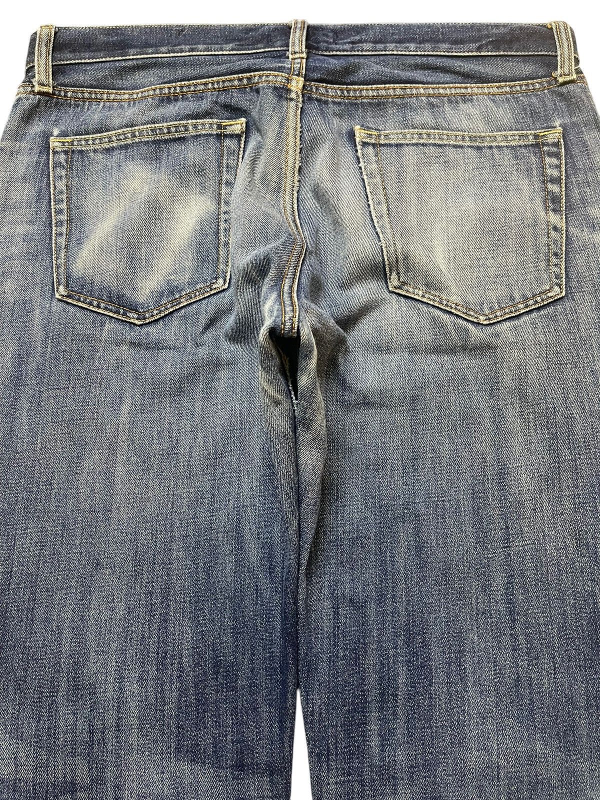 Uniqlo Vintage Japanese Uniqlo Faded Wash Distress Style Loose Jean Size US 34 / EU 50 - 5 Thumbnail
