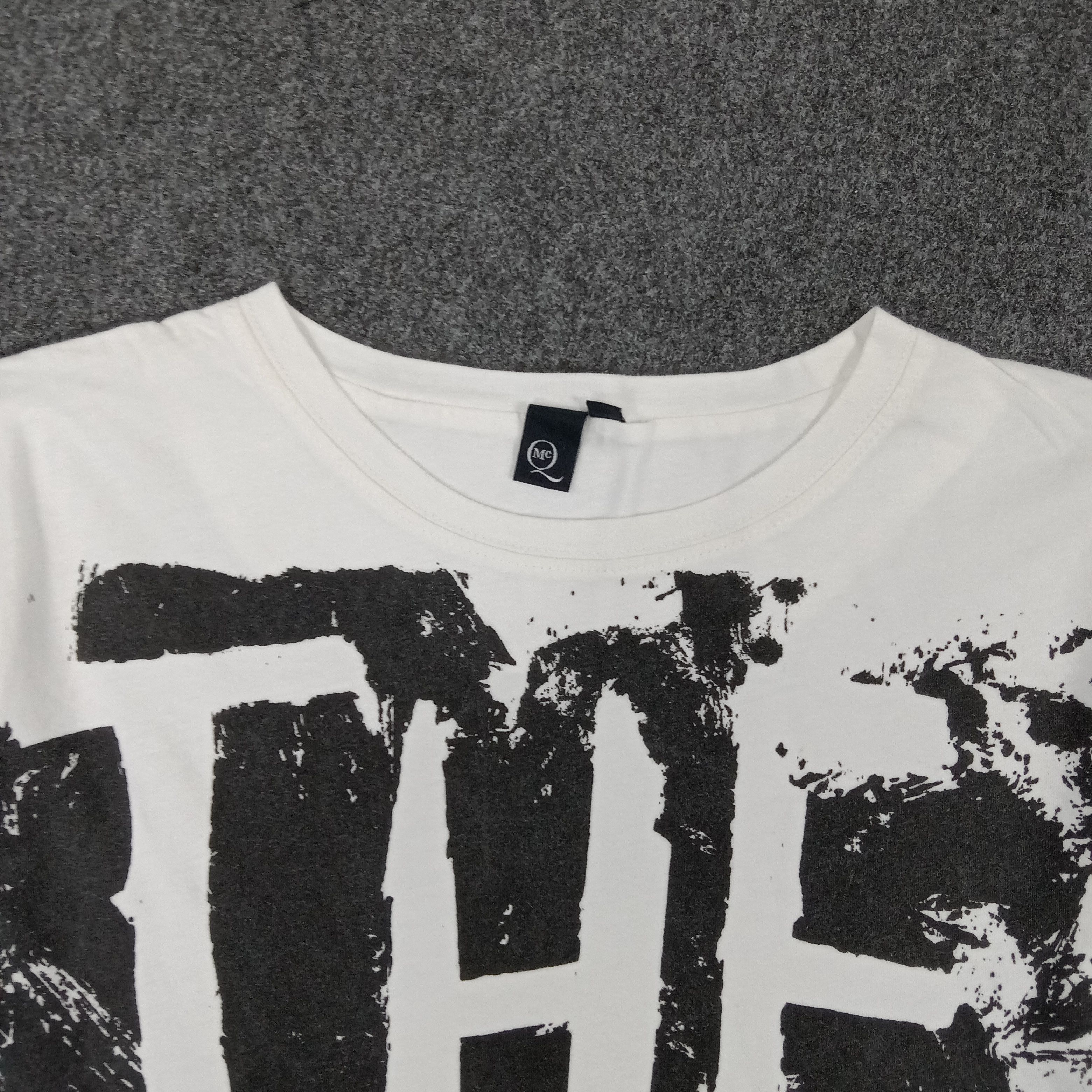 Alexander McQueen × MCQ × Vintage The McQs MC Queen Alexander McQueen Tshirt Size S / US 4 / IT 40 - 3 Thumbnail
