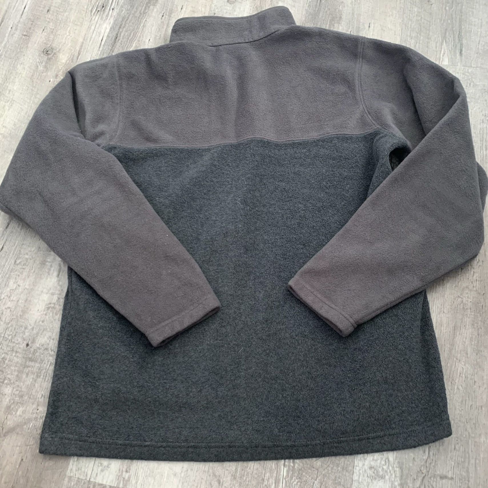 Vintage Columbia Steens Mountain Sweater Mens Medium Gray Fleece Half Snap Pullover Size US M / EU 48-50 / 2 - 5 Thumbnail
