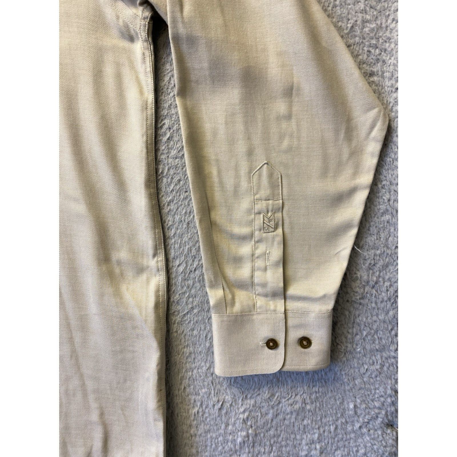 Cutter & Buck Cutter & Buck Men's Tan Long Sleeve Dress Shirt XL - Classic Fit, Button-Down, Wrinkle Resistant Size 46R - 2 Thumbnail