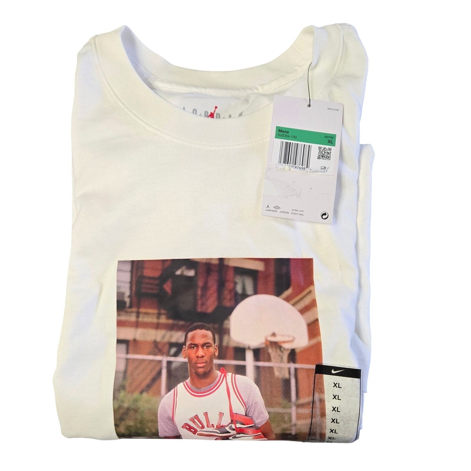 Jordan Brand Jordan Brand Sz XL Mens White Jordan Photo T-Shirt Size US XL / EU 56 / 4 - 5 Thumbnail