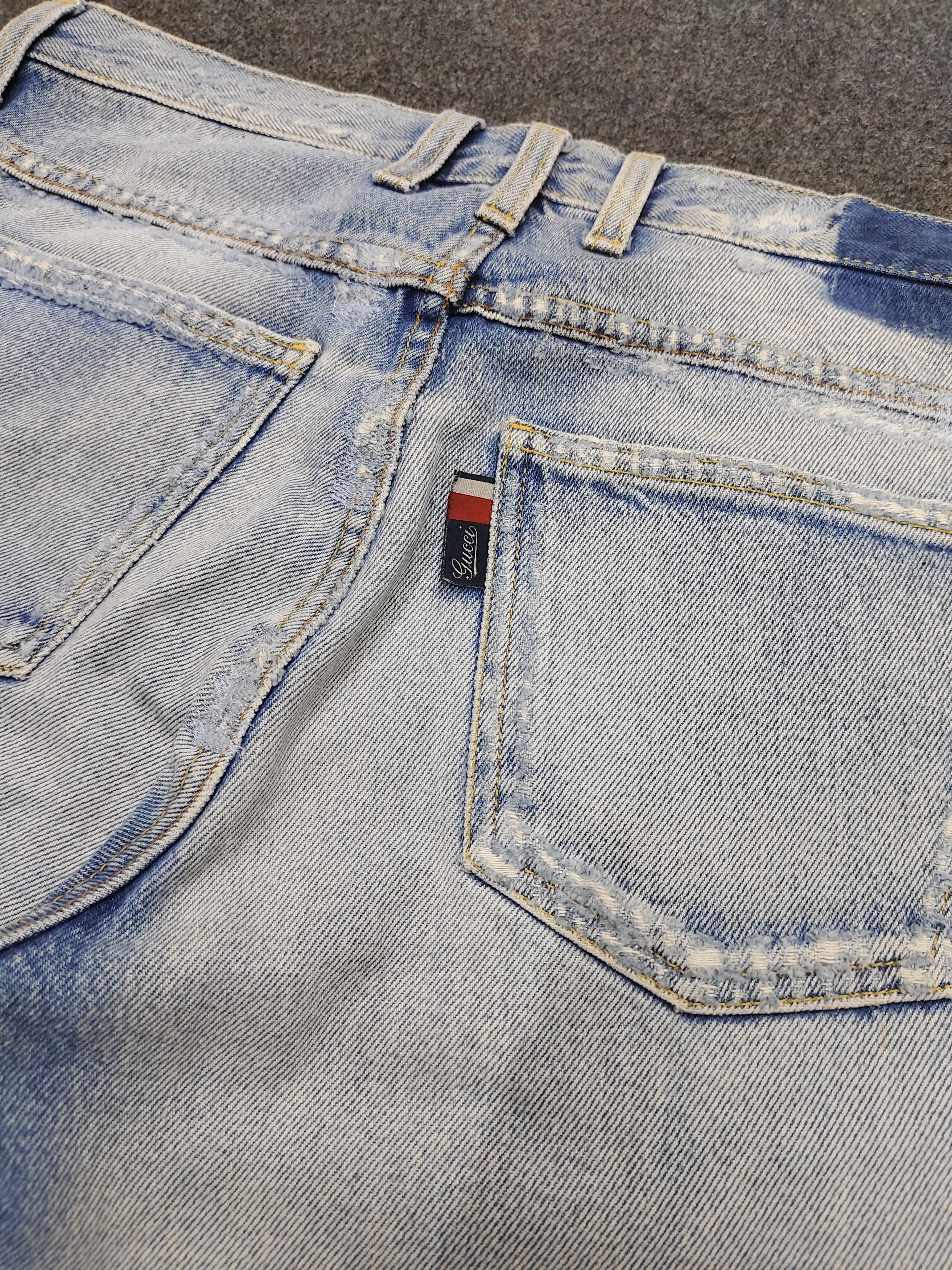 00s Gucci-Archive Distressed Stitched Light Wash Skinny Jean