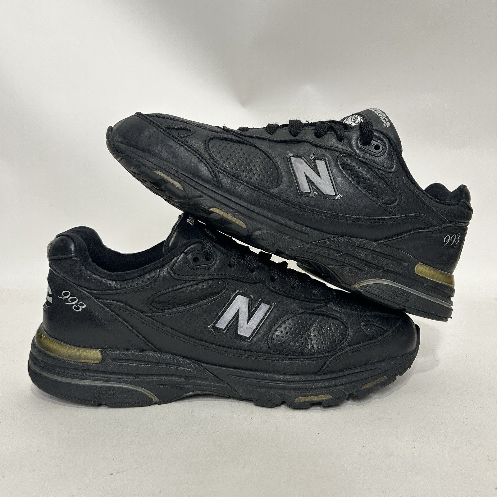 New Balance New Balance 993 “Black Heritage Collection” MR993LBK Size US 9.5 / EU 42-43 - 1 Thumbnail