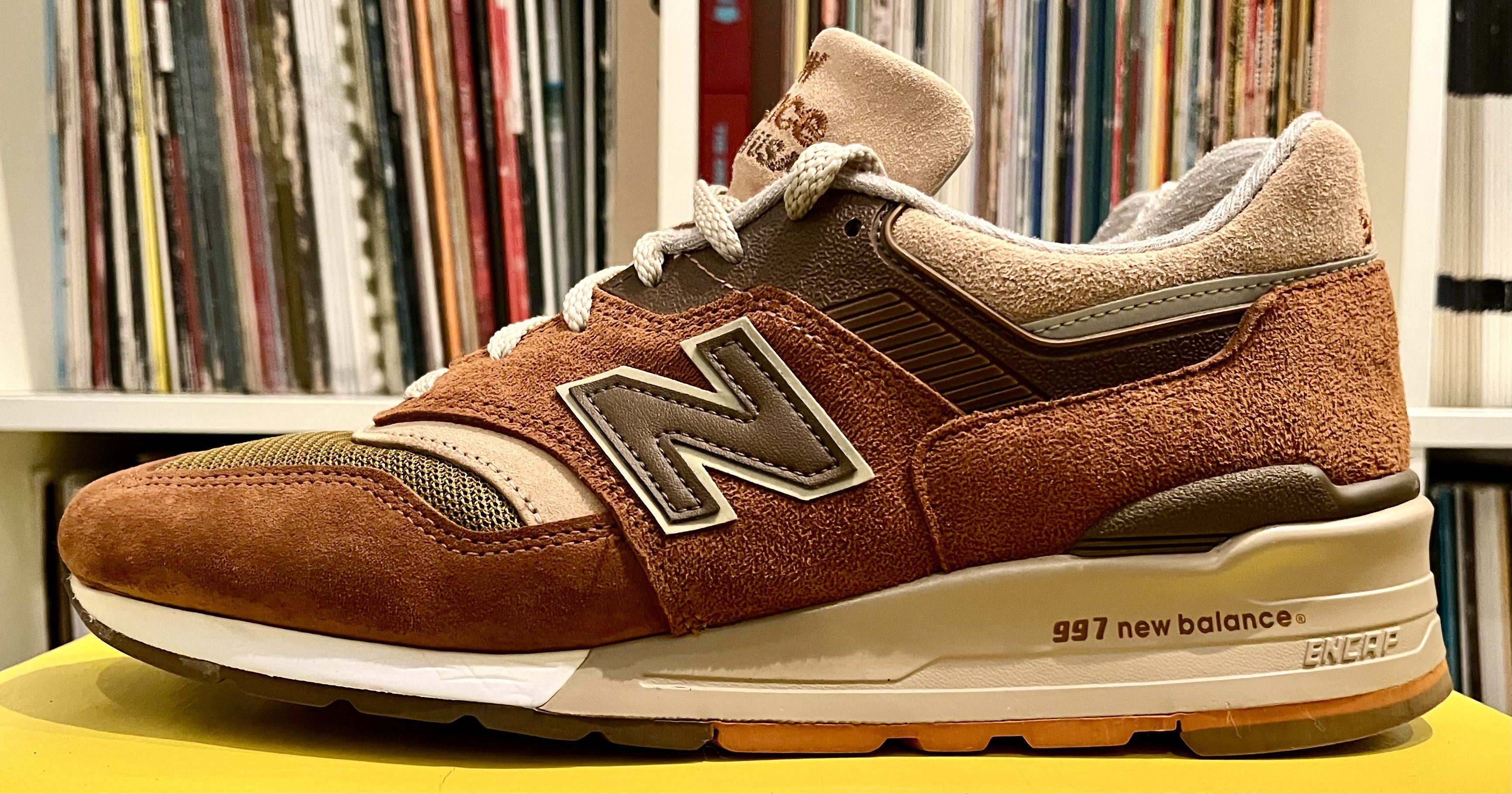 New Balance New Balance 997 "JCrew Butterscotch" MiUSA Size US 10 / EU 43 - 1 Thumbnail