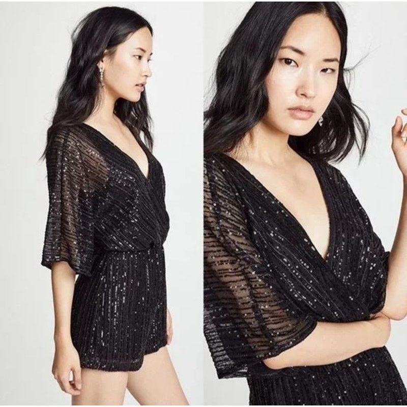 BB Dakota BB Dakota Sequin Romper Women XS V-Neck Kimono Sleeves Lined Size 26" / US 2 / IT 38 - 1 Thumbnail