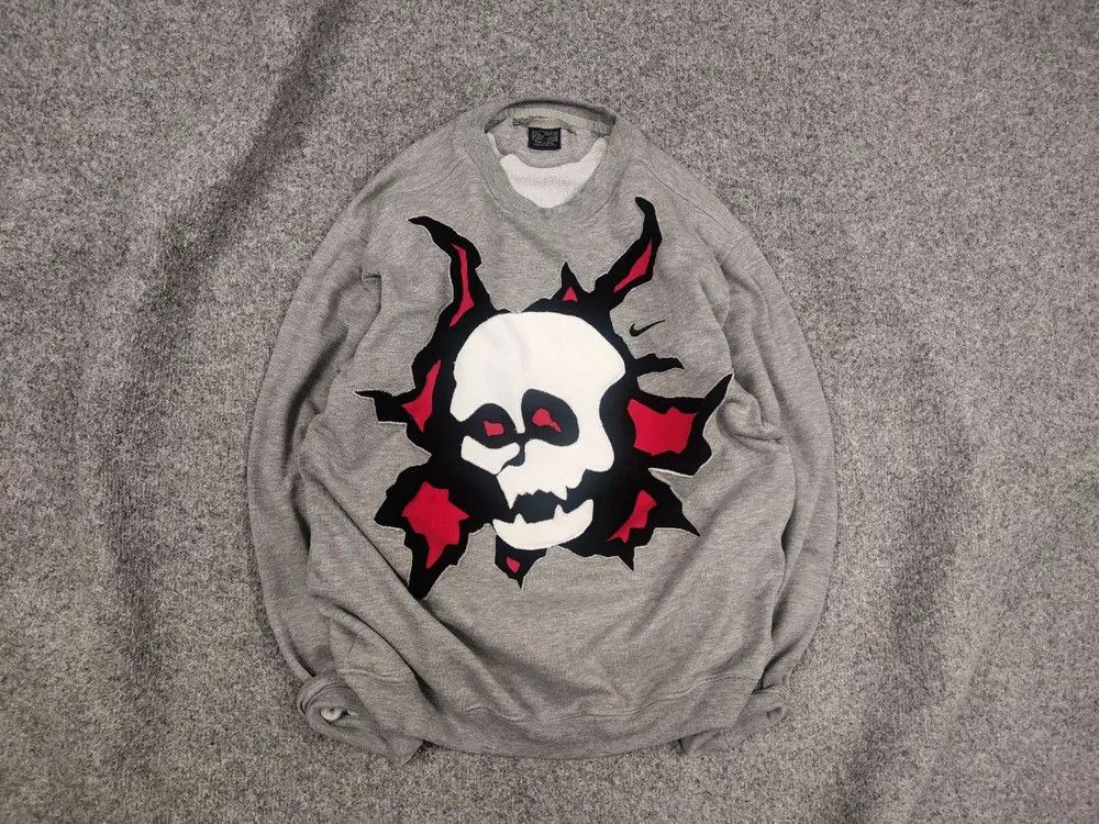 Nike Vintage Nike USA Custom Skeleton Oversized Sweatshirt Y2K Size US S / EU 44-46 / 1 - 1 Thumbnail