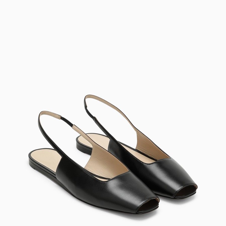 Le Monde Beryl o1d2blof0824 Low Leather Sandal in Black Size US 8 / IT 38 - 2 Thumbnail