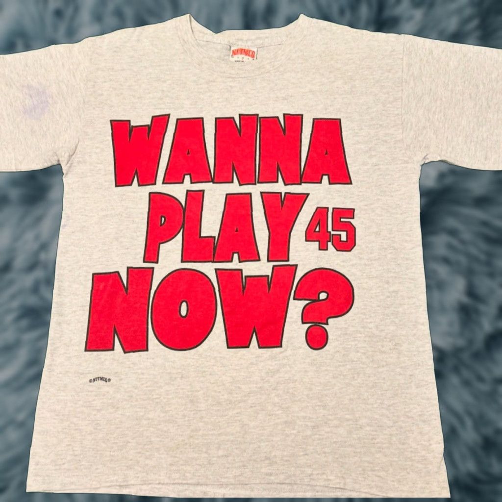Nutmeg VINTAGE Michael Jordan 45 Chicago Bulls Wanna Play VTG Shirt Mens Large L Gray 1990s Sports Hip Hop Bulls Shirt Mens Size US L / EU 52-54 / 3 - 1 Thumbnail