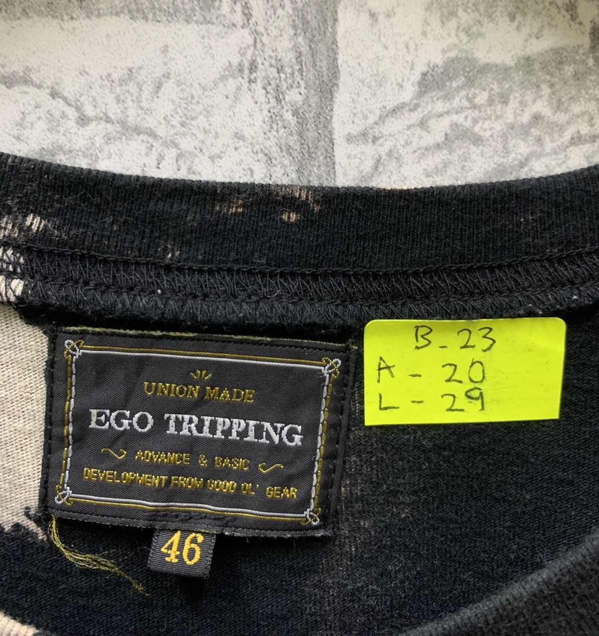Ego Tripping × Japanese Brand × Vintage Ego Tripping X Memento Mori Nice Design T-shirts Size US M / EU 48-50 / 2 - 7 Thumbnail