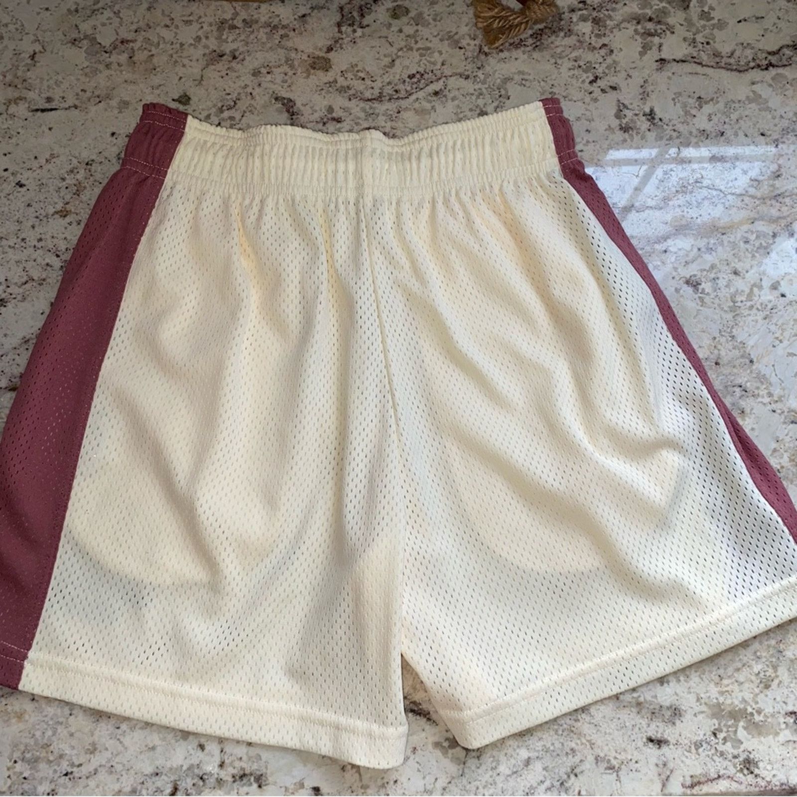 Eric Emanuel Eric Emanuel Basic Shorts Burgundy Cream Colorway Short S Size US 28 / EU 44 - 13 Thumbnail