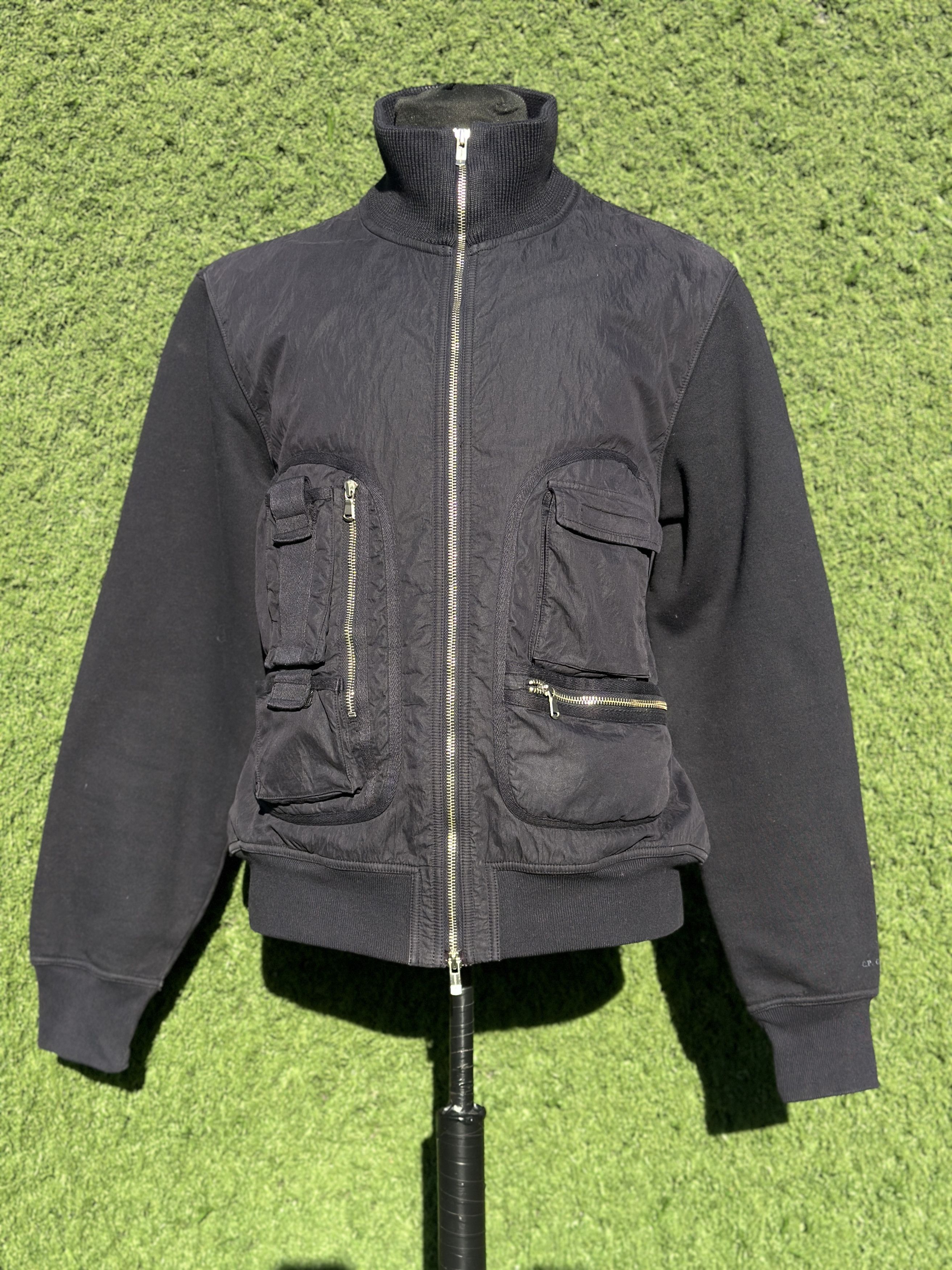C.P. Company C.P. Company 2000s Multi Pocket Zip Jacket Nylon Size L Size US L / EU 52-54 / 3 - 7 Thumbnail