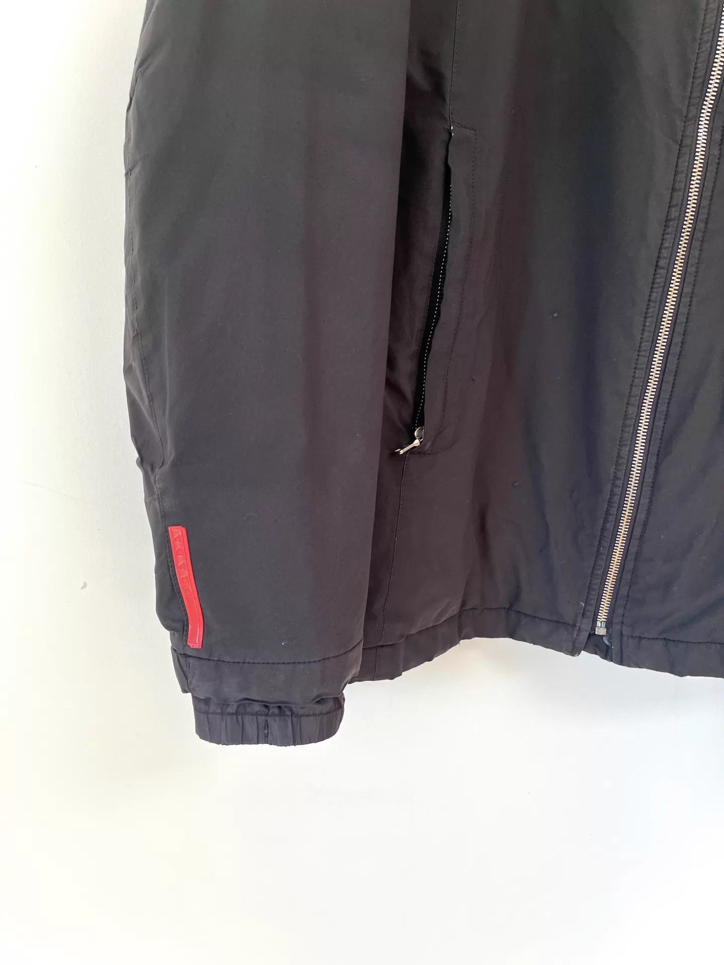 Prada Prada Sport Vintage 00ss Padded Jacket Size 52 Size US L / EU 52-54 / 3 - 9 Thumbnail